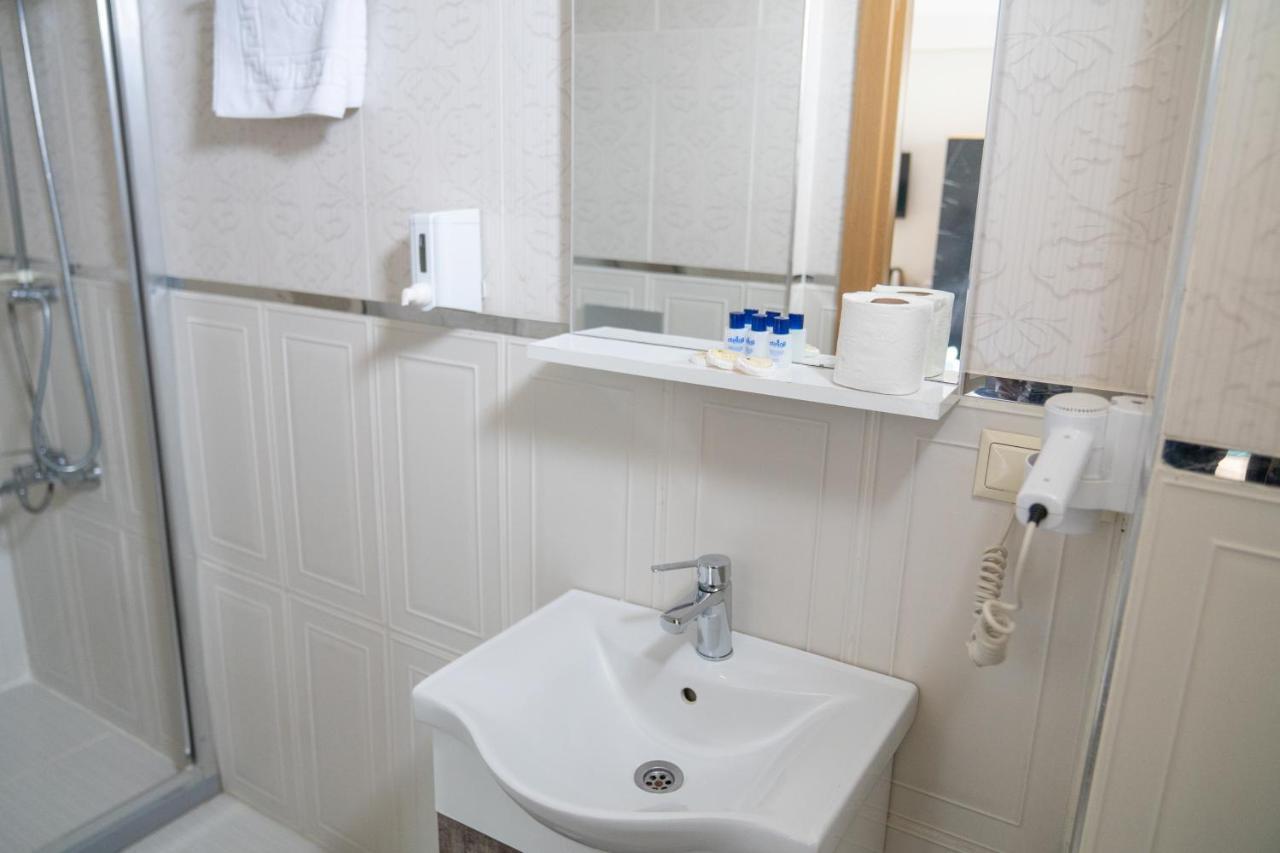 Loss Hotel Catalca Luaran gambar